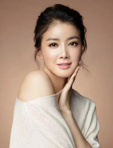 Lee Si Young